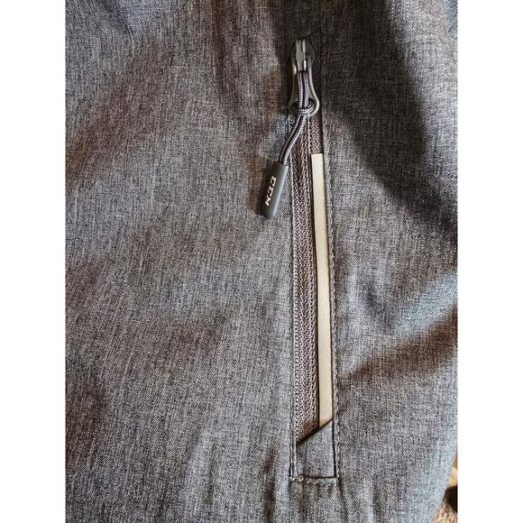 CCM tactical cool youth grey warm up jacket NWT (hockey jacket) size lar… - Picture 2 of 12